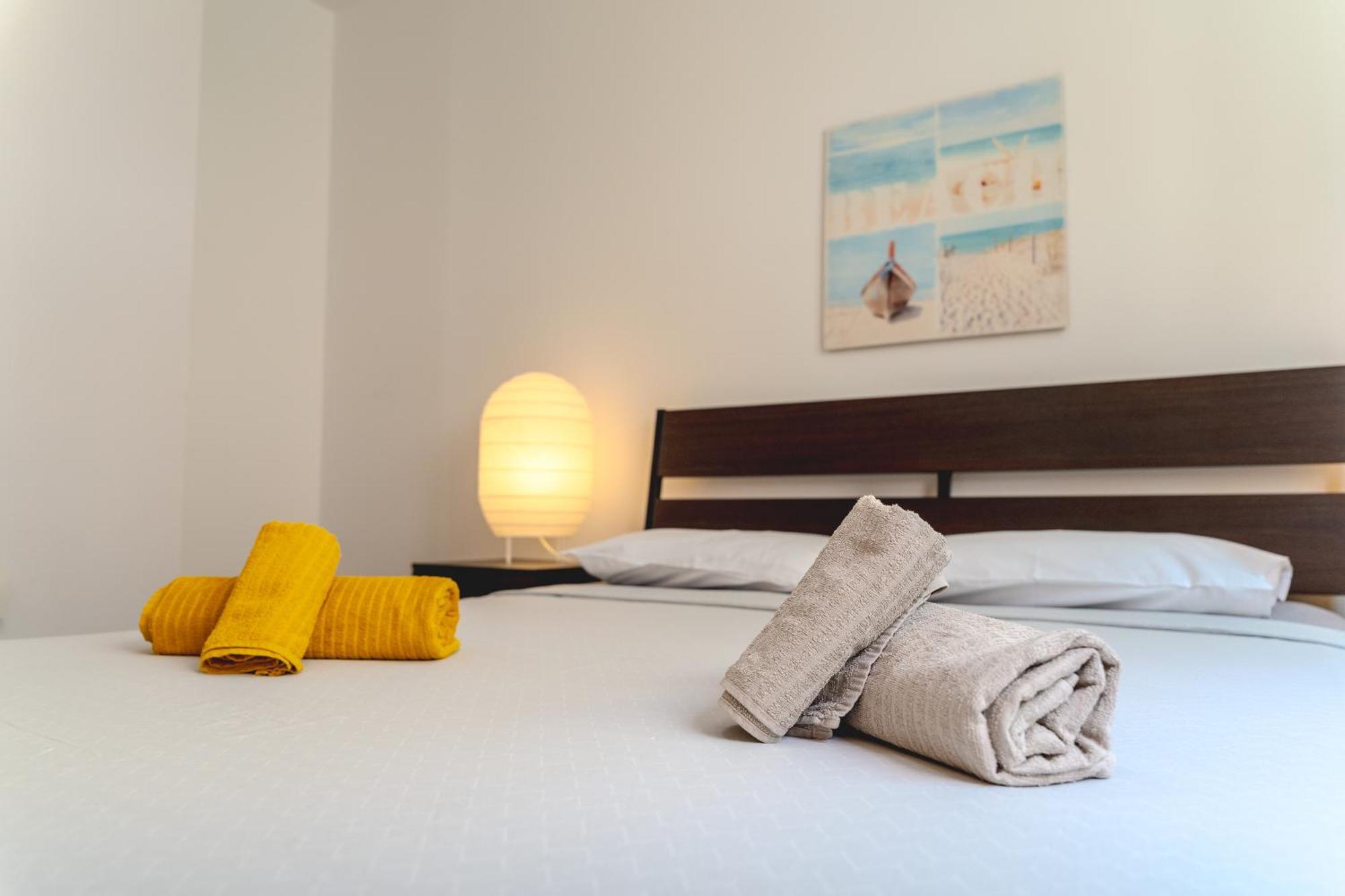 Kave Blue Mackenzie 1 Bdr Flat With Pool Apartment Larnaca Exterior photo